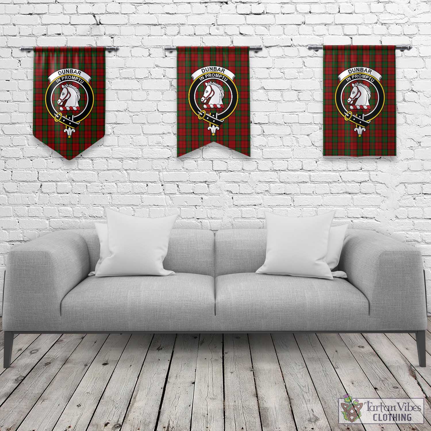 Tartan Vibes Clothing Dunbar Tartan Gonfalon, Tartan Banner with Family Crest