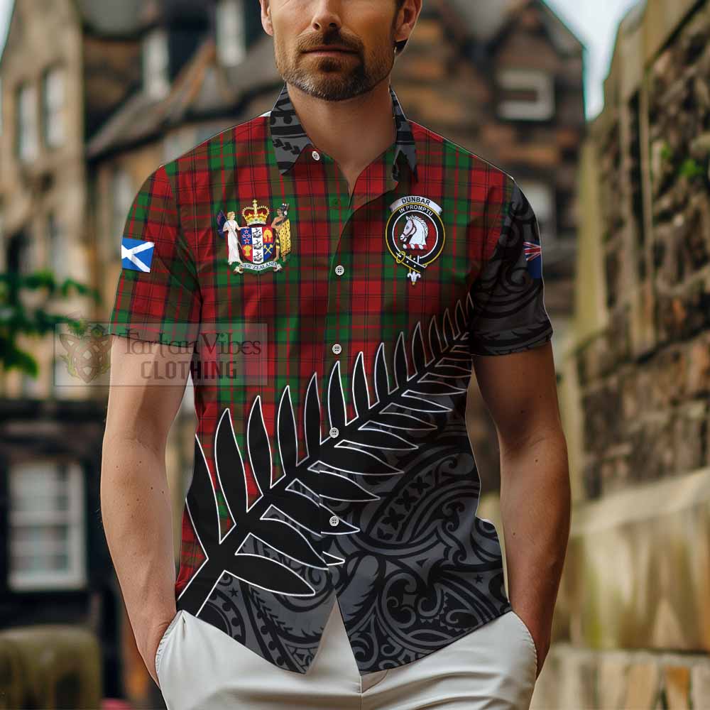 Tartan Vibes Clothing Dunbar Crest Tartan Short Sleeve Button Shirt with New Zealand Silver Fern Half Style