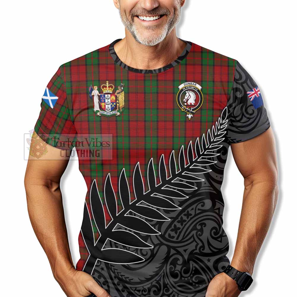 Tartan Vibes Clothing Dunbar Crest Tartan T-Shirt with New Zealand Silver Fern Half Style