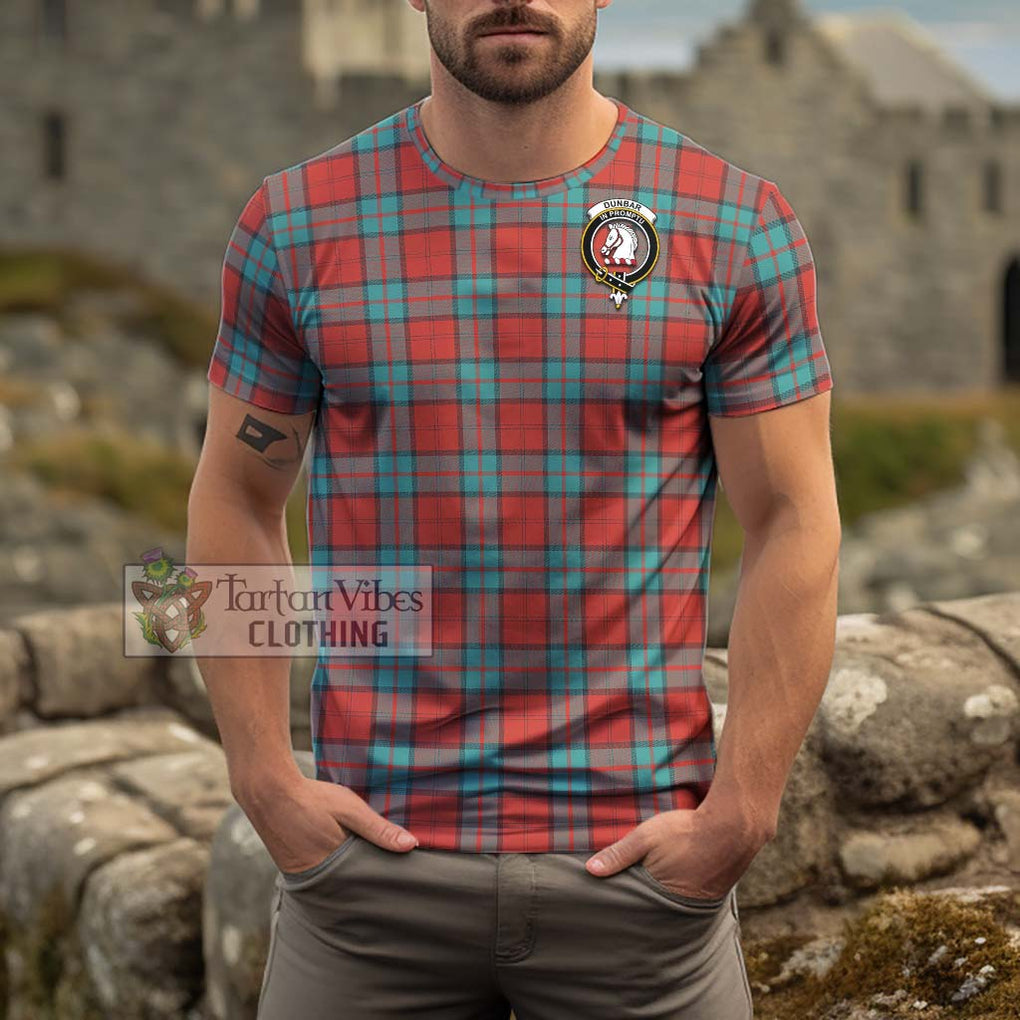 Dunbar Ancient Tartan Cotton T-Shirt with Family Crest Men's Shirt - Tartanvibesclothing Shop