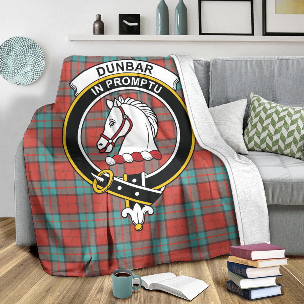 dunbar-ancient-tartab-blanket-with-family-crest