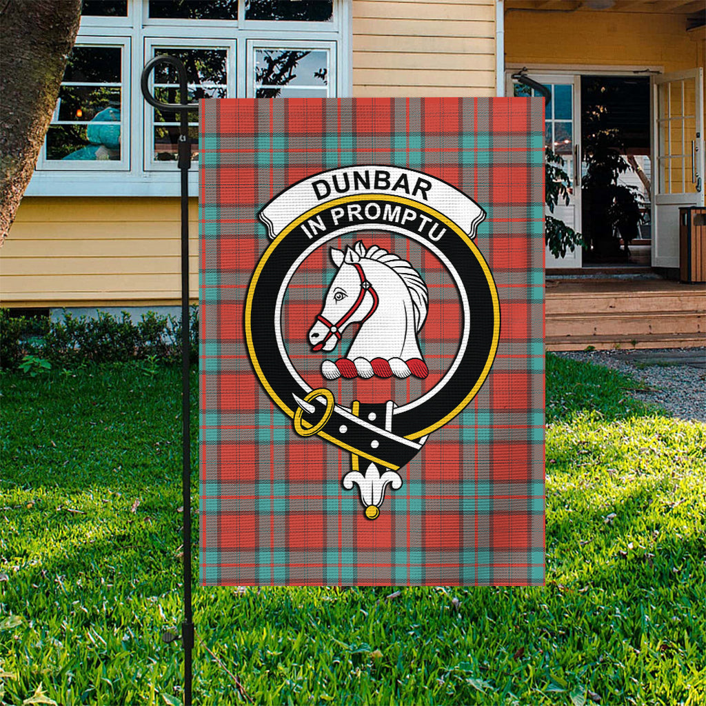 Dunbar Ancient Tartan Flag with Family Crest - Tartan Vibes Clothing