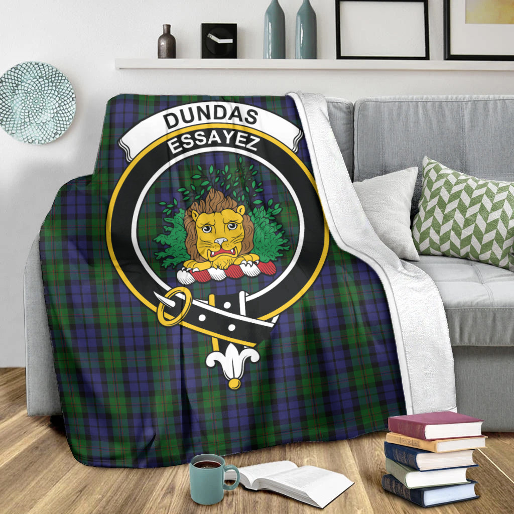 dundas-tartab-blanket-with-family-crest