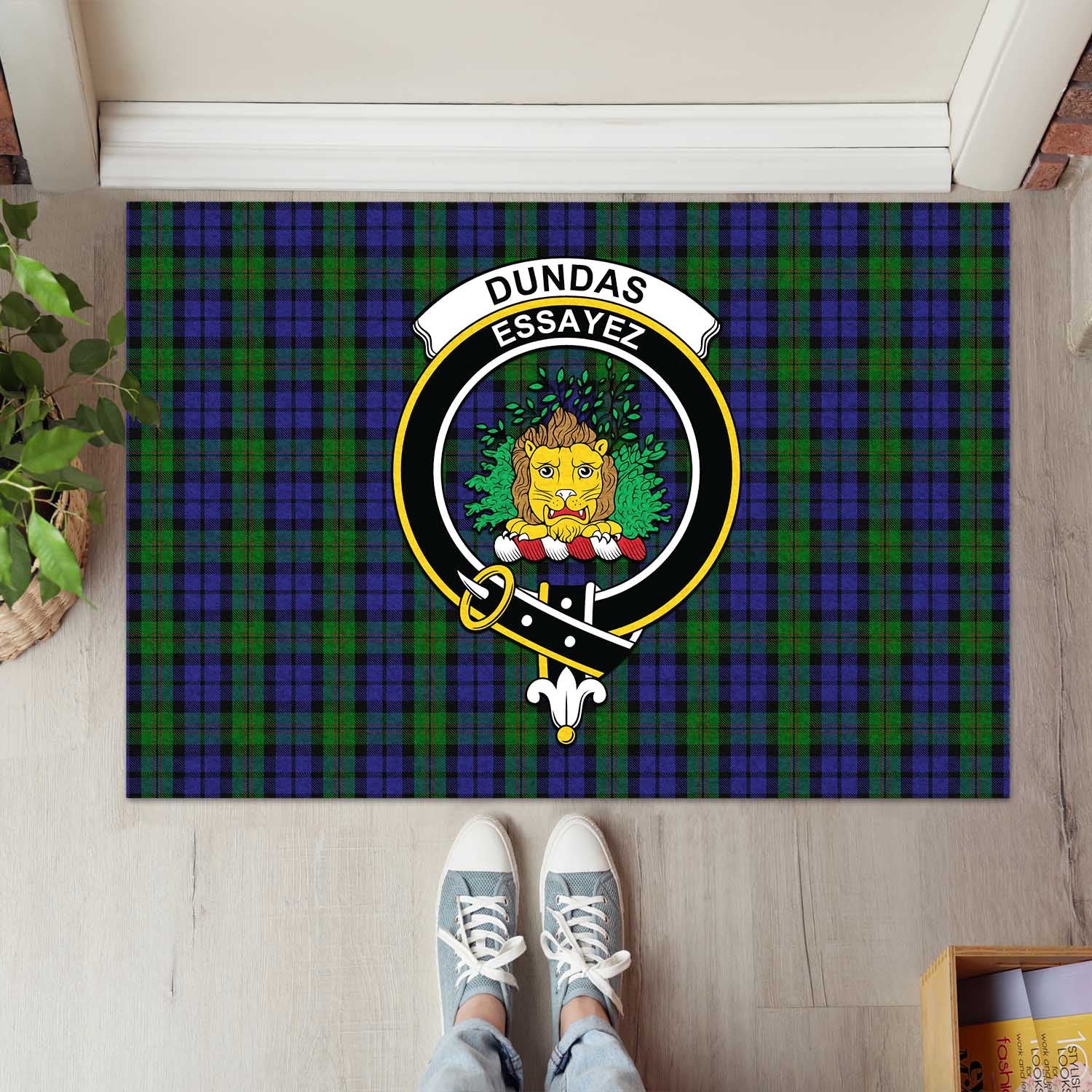 Dundas Tartan Door Mat with Family Crest - Tartanvibesclothing