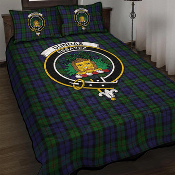 Dundas Tartan Quilt Bed Set with Family Crest