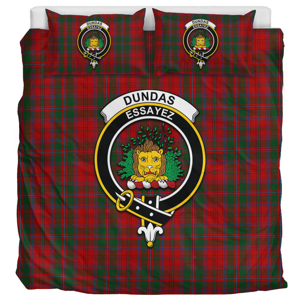 dundas-red-tartan-bedding-set-with-family-crest