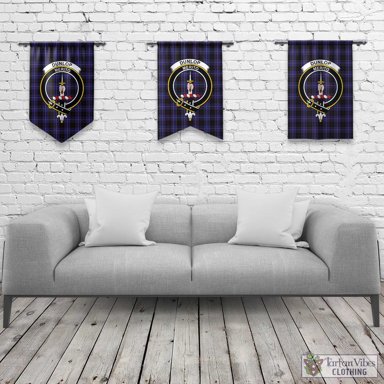 Tartan Vibes Clothing Dunlop Tartan Gonfalon, Tartan Banner with Family Crest