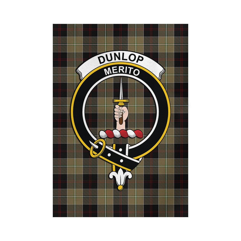 Dunlop Hunting Tartan Flag with Family Crest - Tartan Vibes Clothing