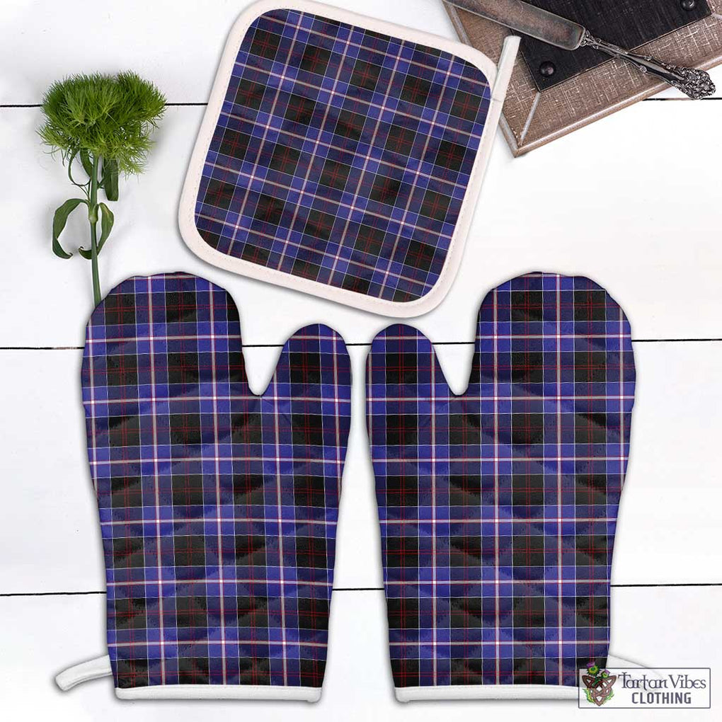 Dunlop Modern Tartan Combo Oven Mitt & Pot-Holder Combo 1 Oven Mitt & 1 Pot-Holder White - Tartan Vibes Clothing