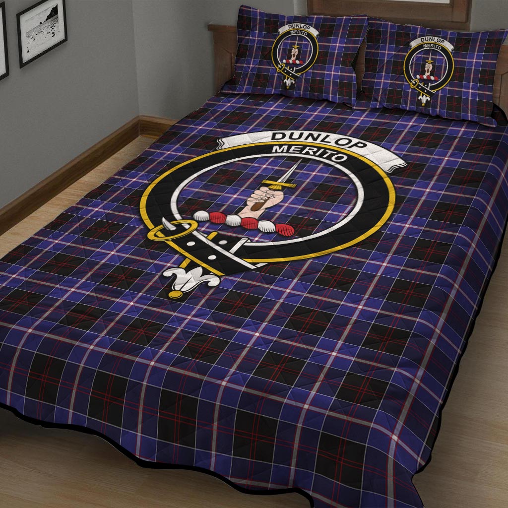 Dunlop Modern Tartan Quilt Bed Set with Family Crest - Tartanvibesclothing