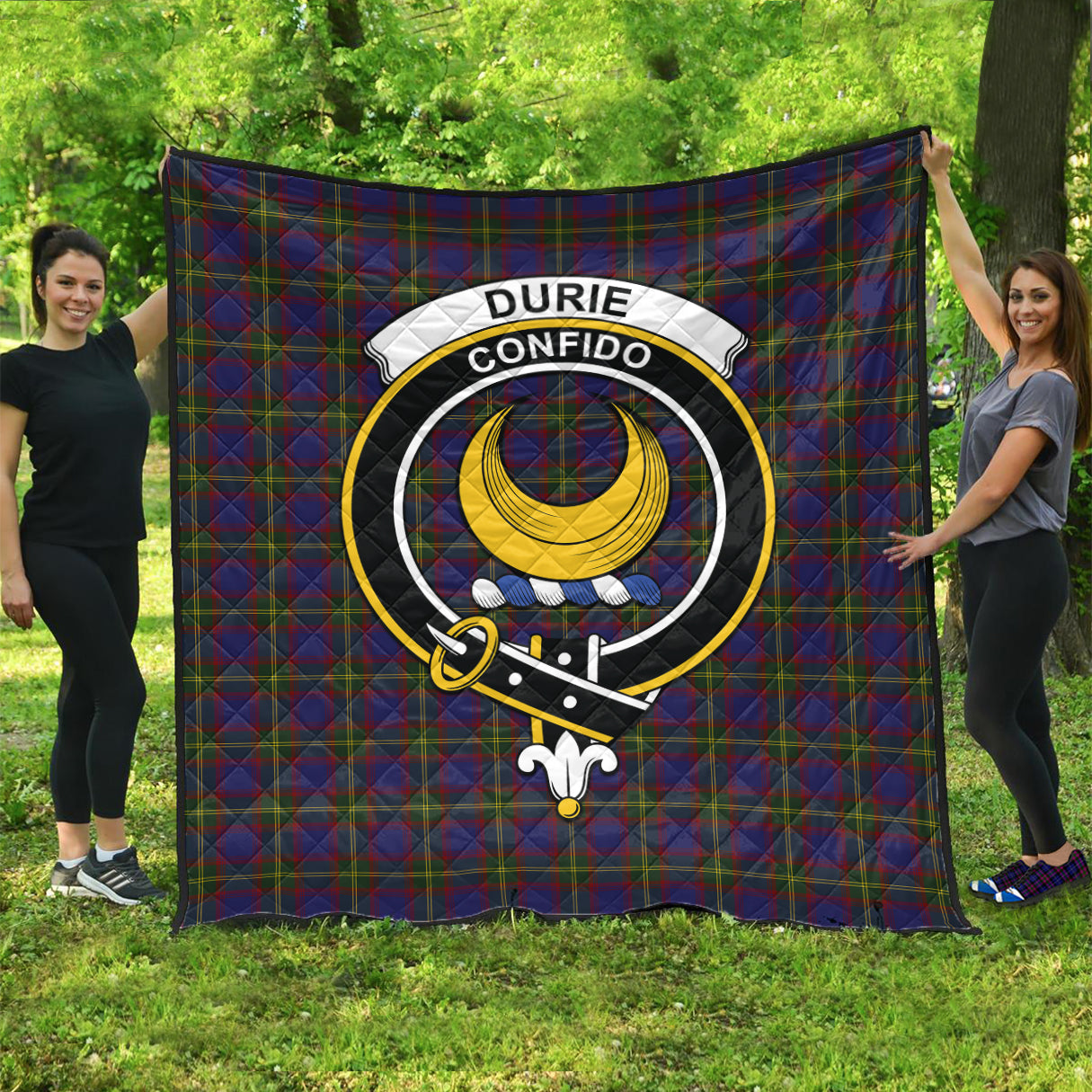 durie-tartan-quilt-with-family-crest