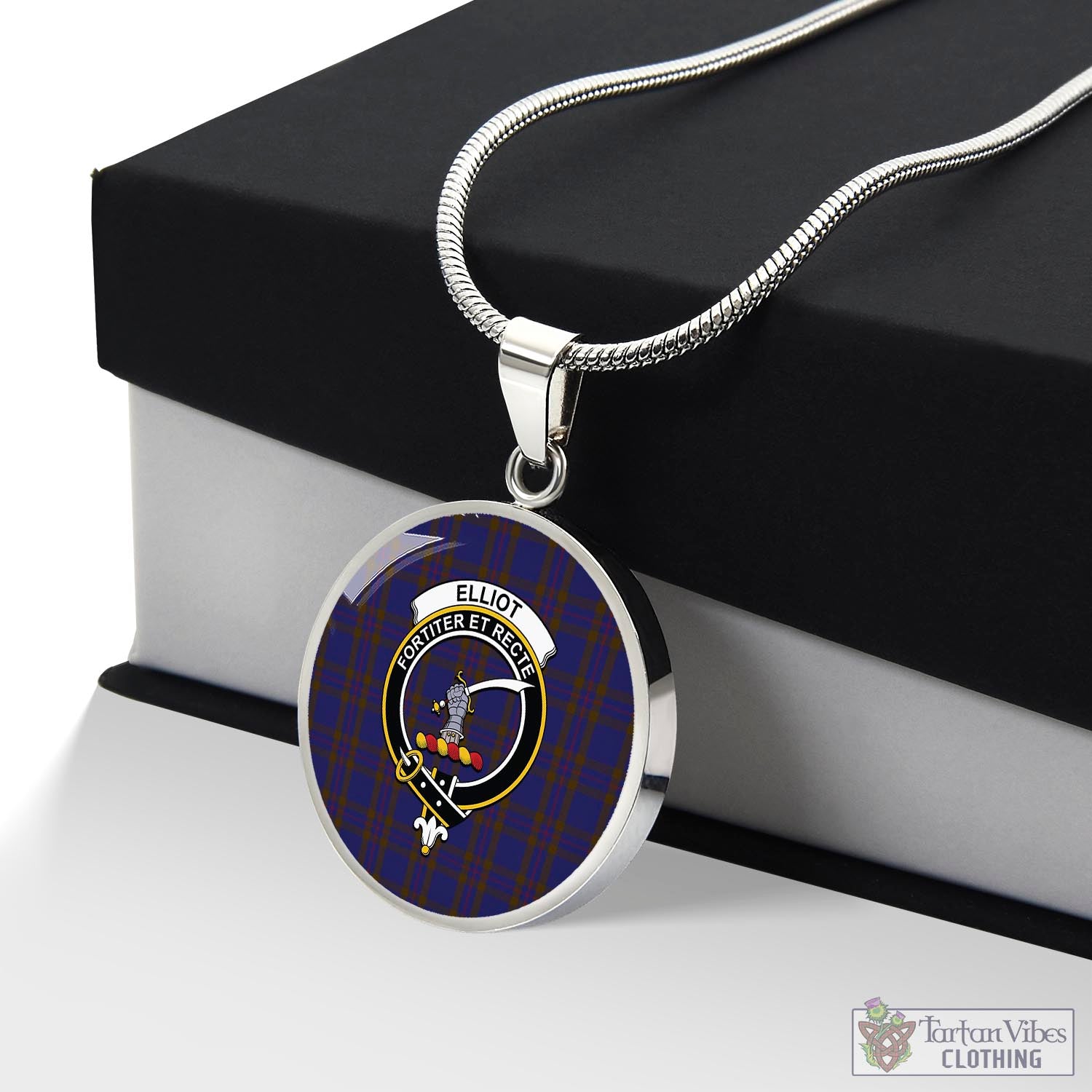 Tartan Vibes Clothing Elliot Tartan Circle Necklace with Family Crest