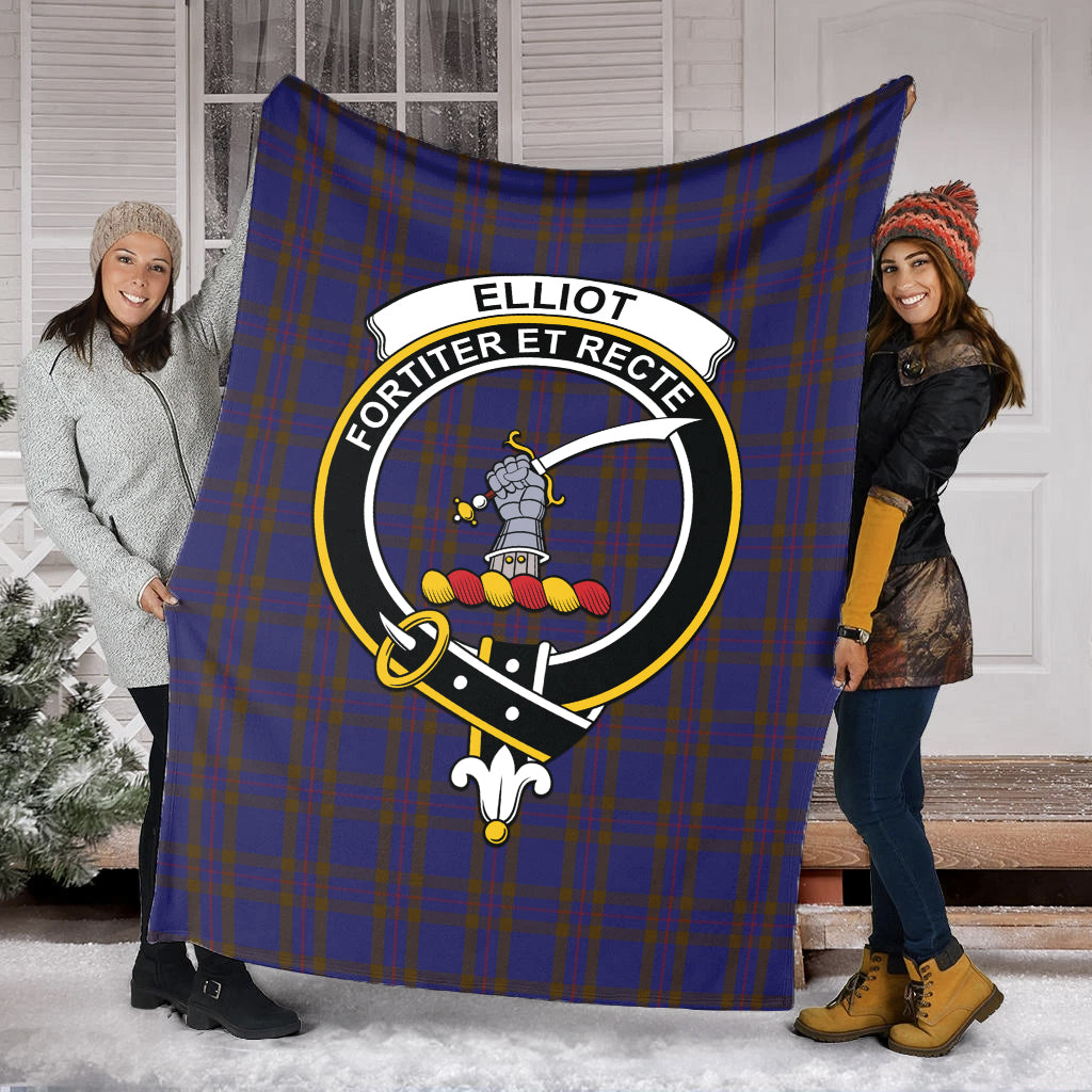 elliot-tartab-blanket-with-family-crest