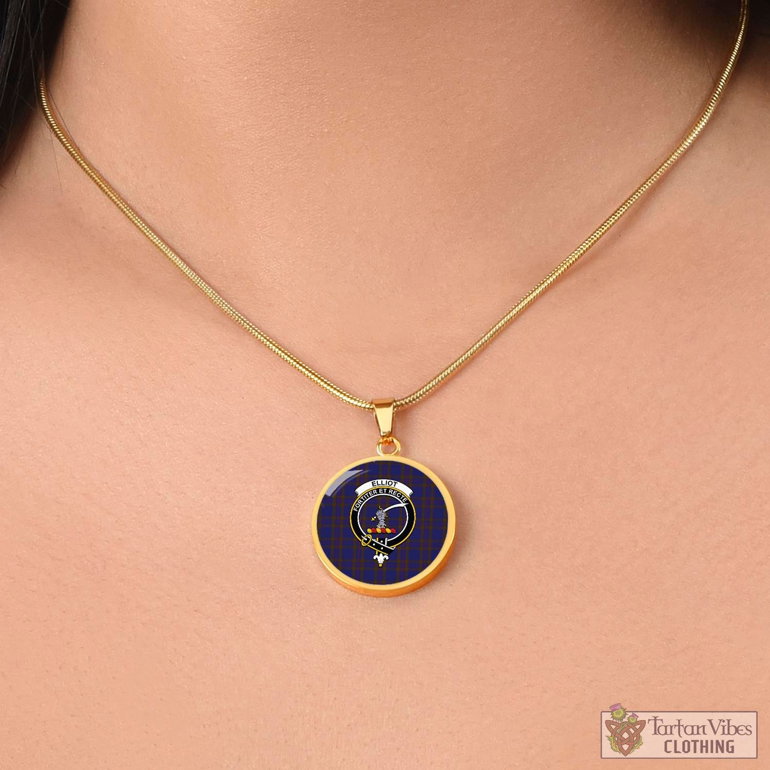 Tartan Vibes Clothing Elliot Tartan Circle Necklace with Family Crest