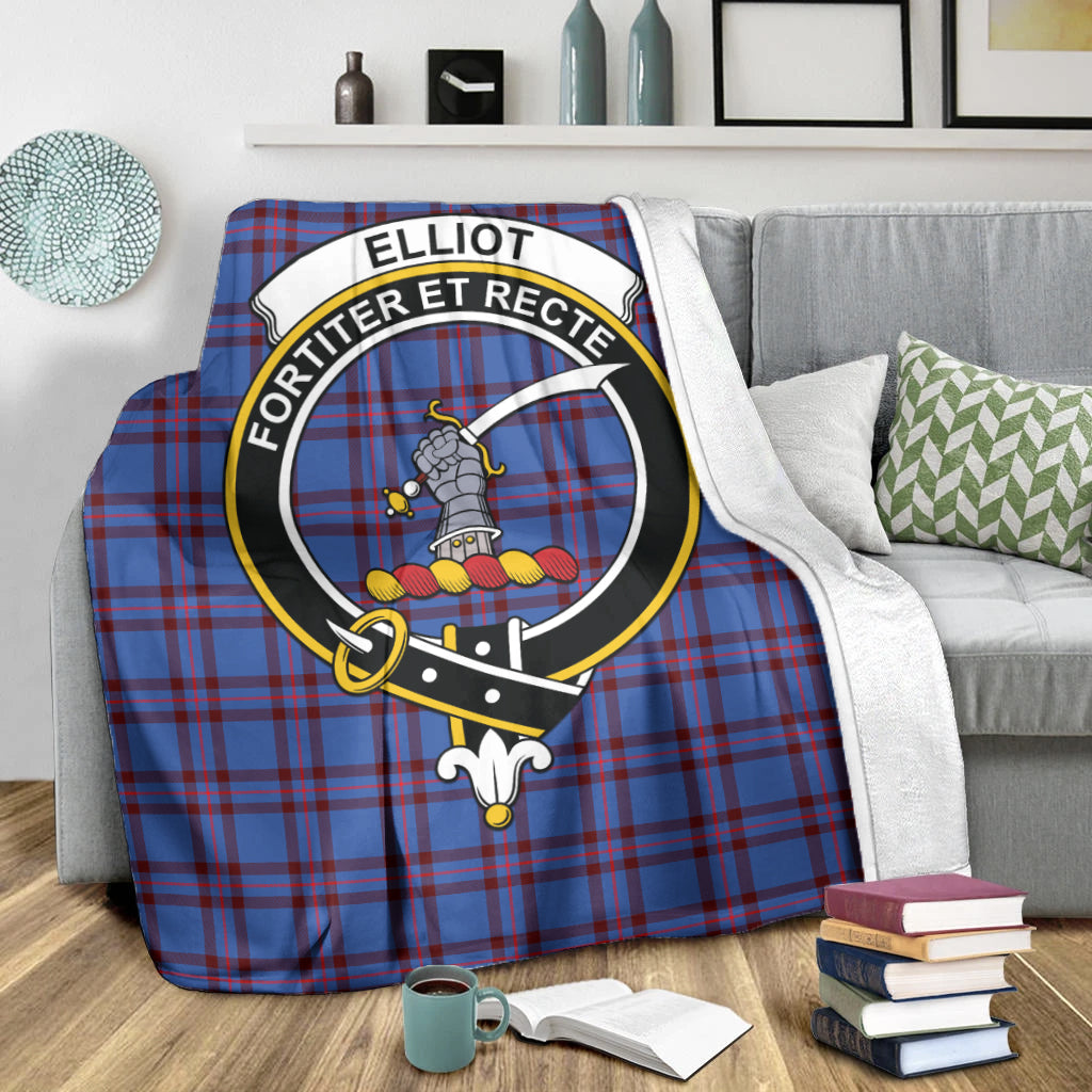 elliot-modern-tartab-blanket-with-family-crest