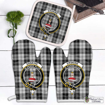 Erskine Black and White Tartan Combo Oven Mitt & Pot-Holder with Family Crest