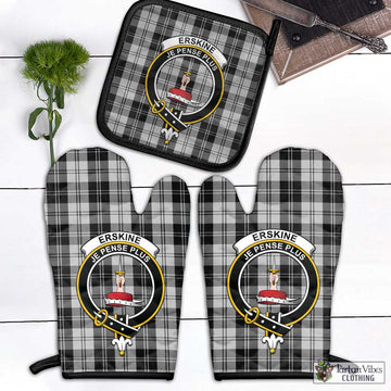 Erskine Black and White Tartan Combo Oven Mitt & Pot-Holder with Family Crest