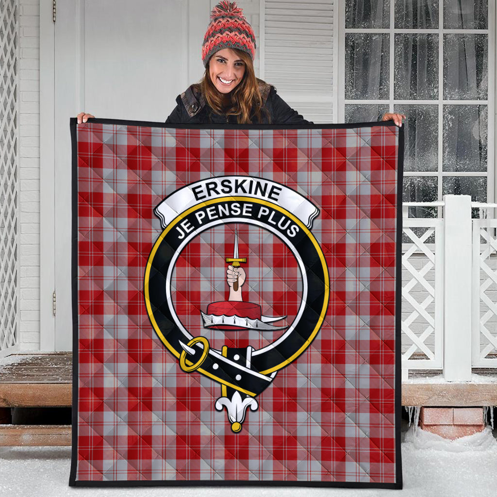 erskine-red-tartan-quilt-with-family-crest