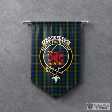 Farquharson Tartan Gonfalon, Tartan Banner with Family Crest