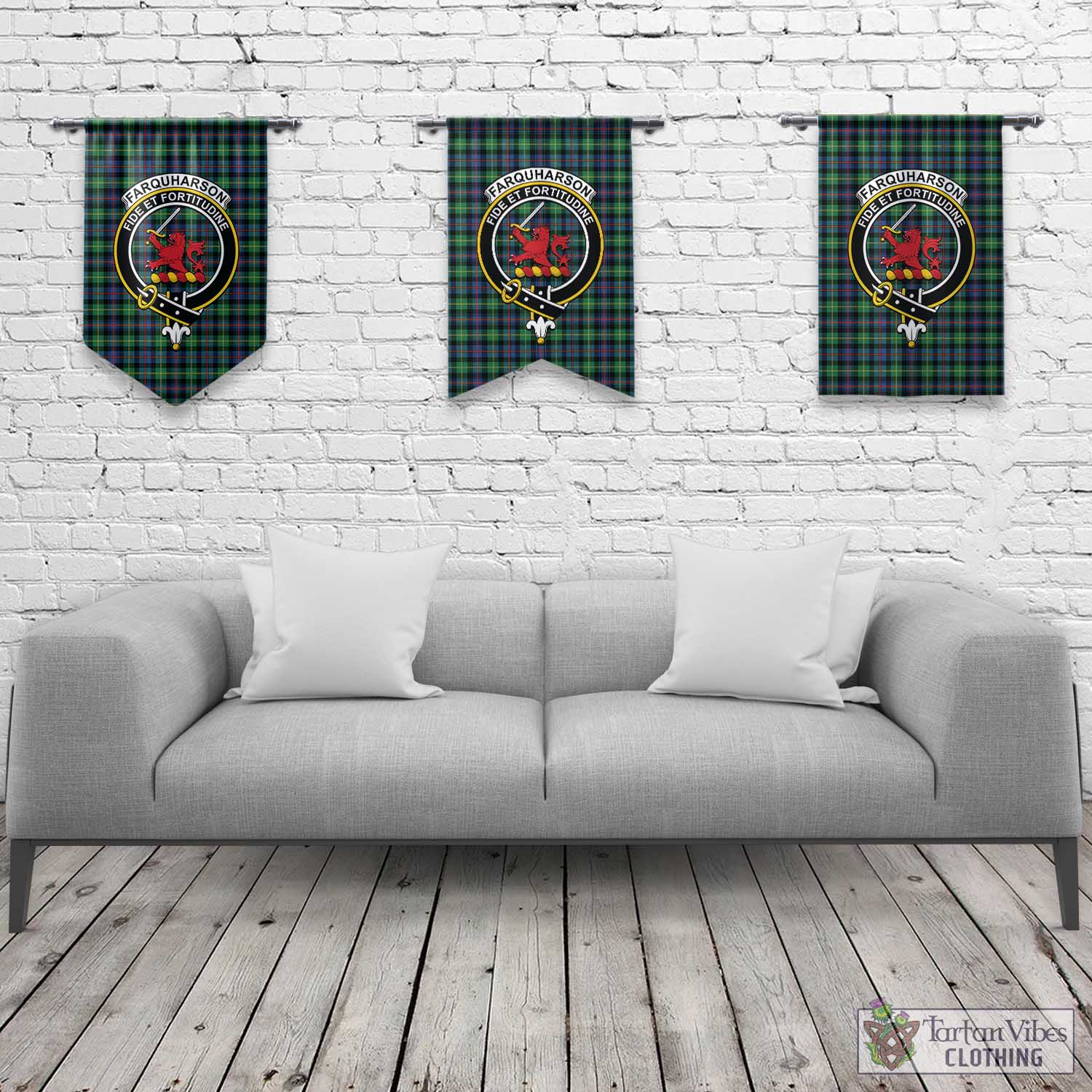 Tartan Vibes Clothing Farquharson Ancient Tartan Gonfalon, Tartan Banner with Family Crest