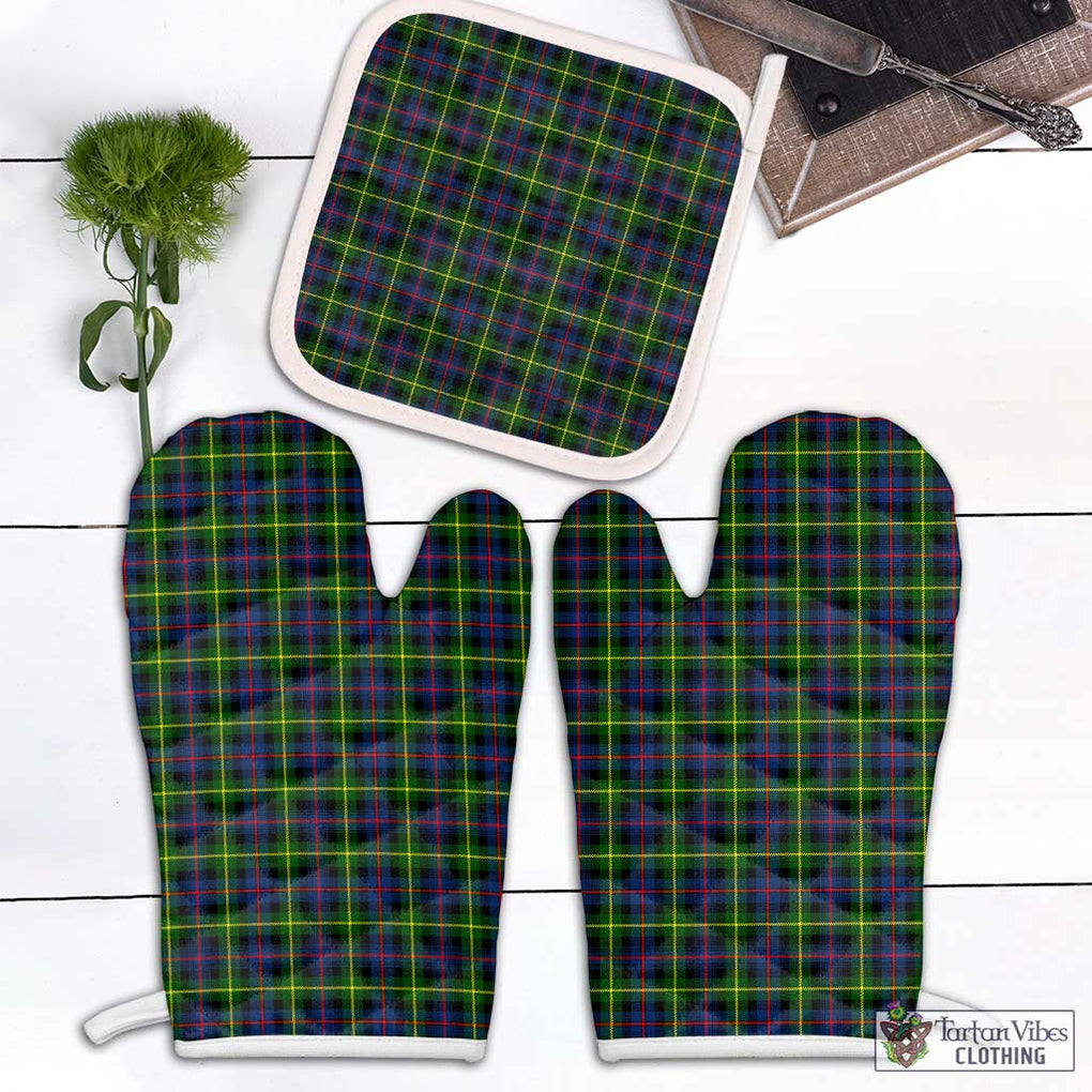 Farquharson Modern Tartan Combo Oven Mitt & Pot-Holder Combo 1 Oven Mitt & 1 Pot-Holder White - Tartan Vibes Clothing