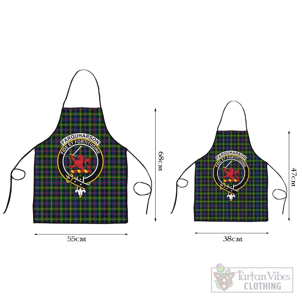 Farquharson Modern Tartan Apron with Family Crest Black L 55x68 cm - Tartan Vibes Clothing