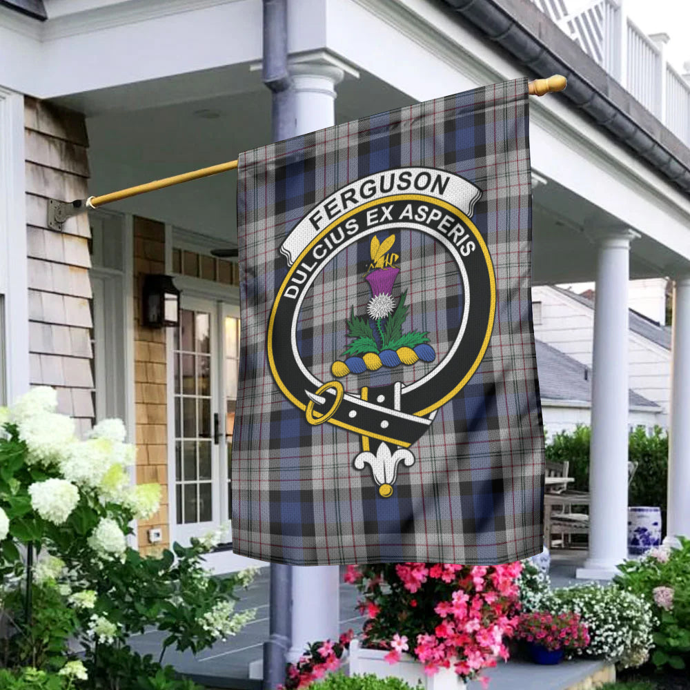 ferguson-dress-tartan-flag-with-family-crest