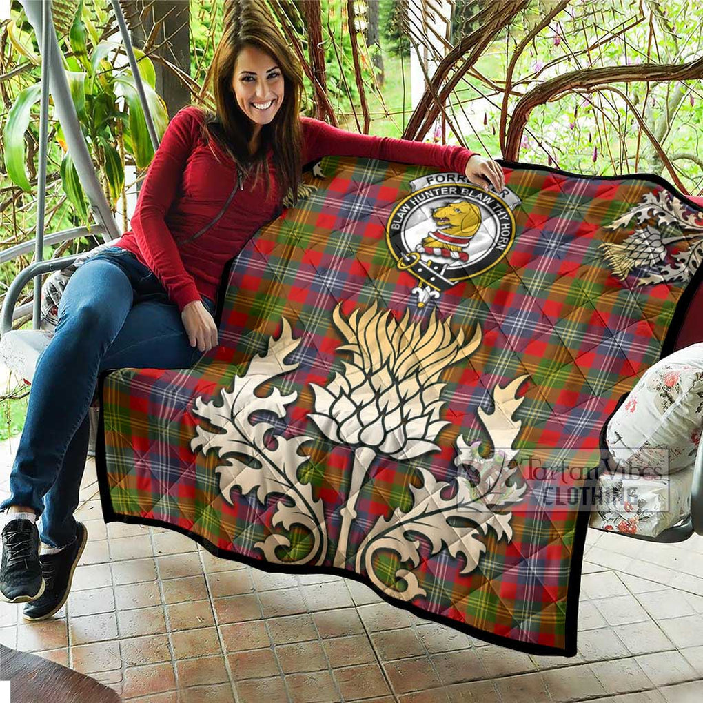 Tartan Vibes Clothing Forrester (Foster) Tartan Quilt with Family Crest and Golden Thistle Style