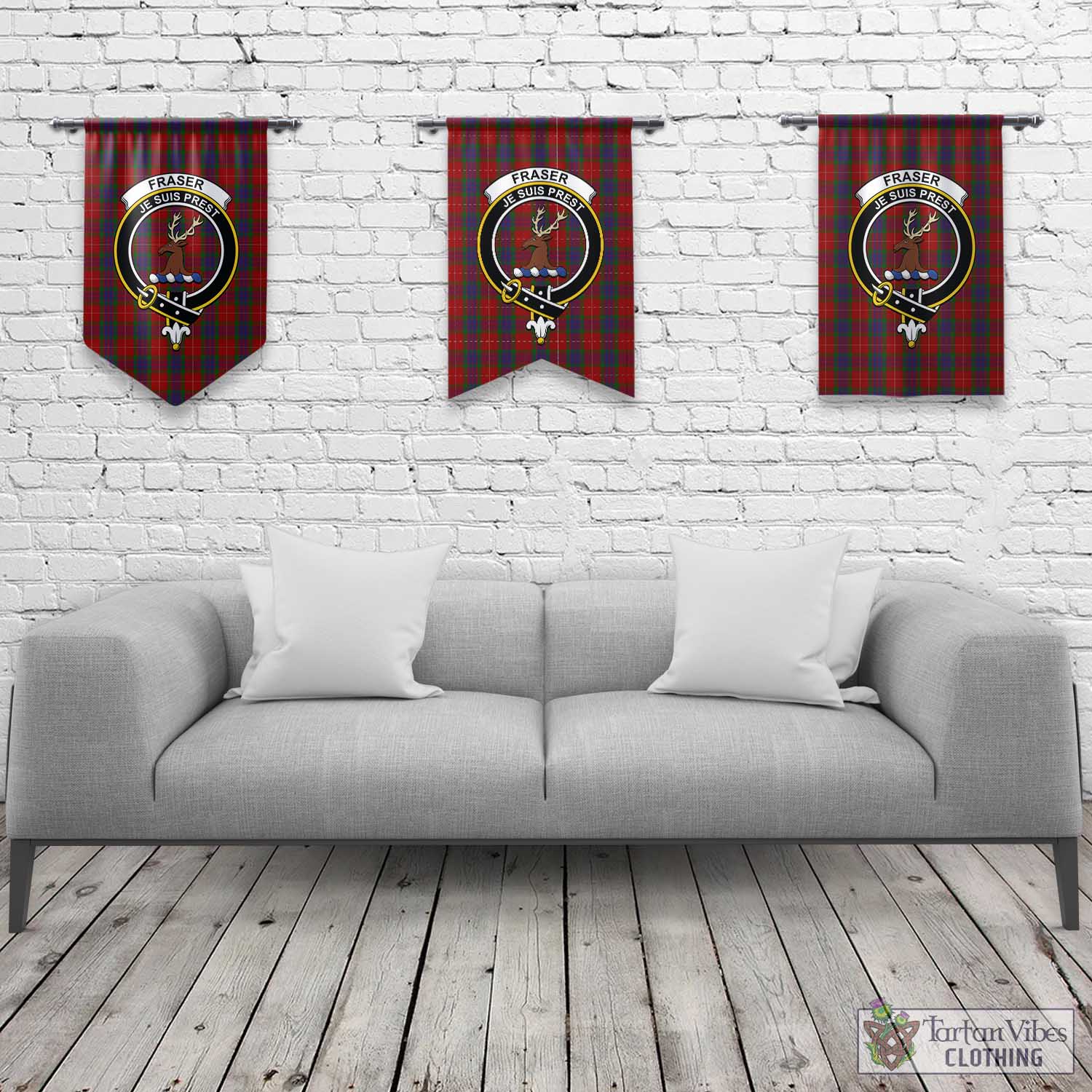 Tartan Vibes Clothing Fraser Tartan Gonfalon, Tartan Banner with Family Crest