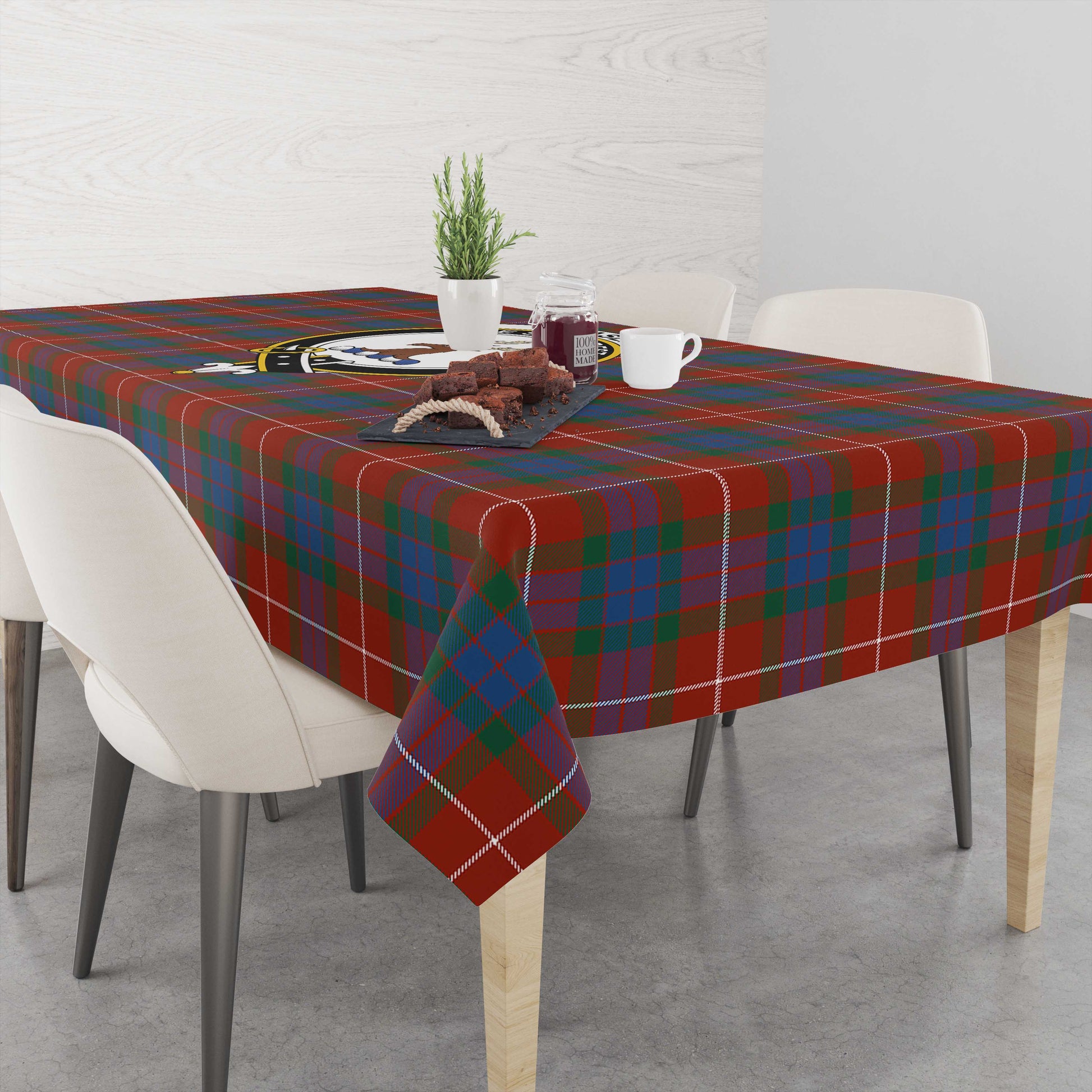 fraser-ancient-tatan-tablecloth-with-family-crest