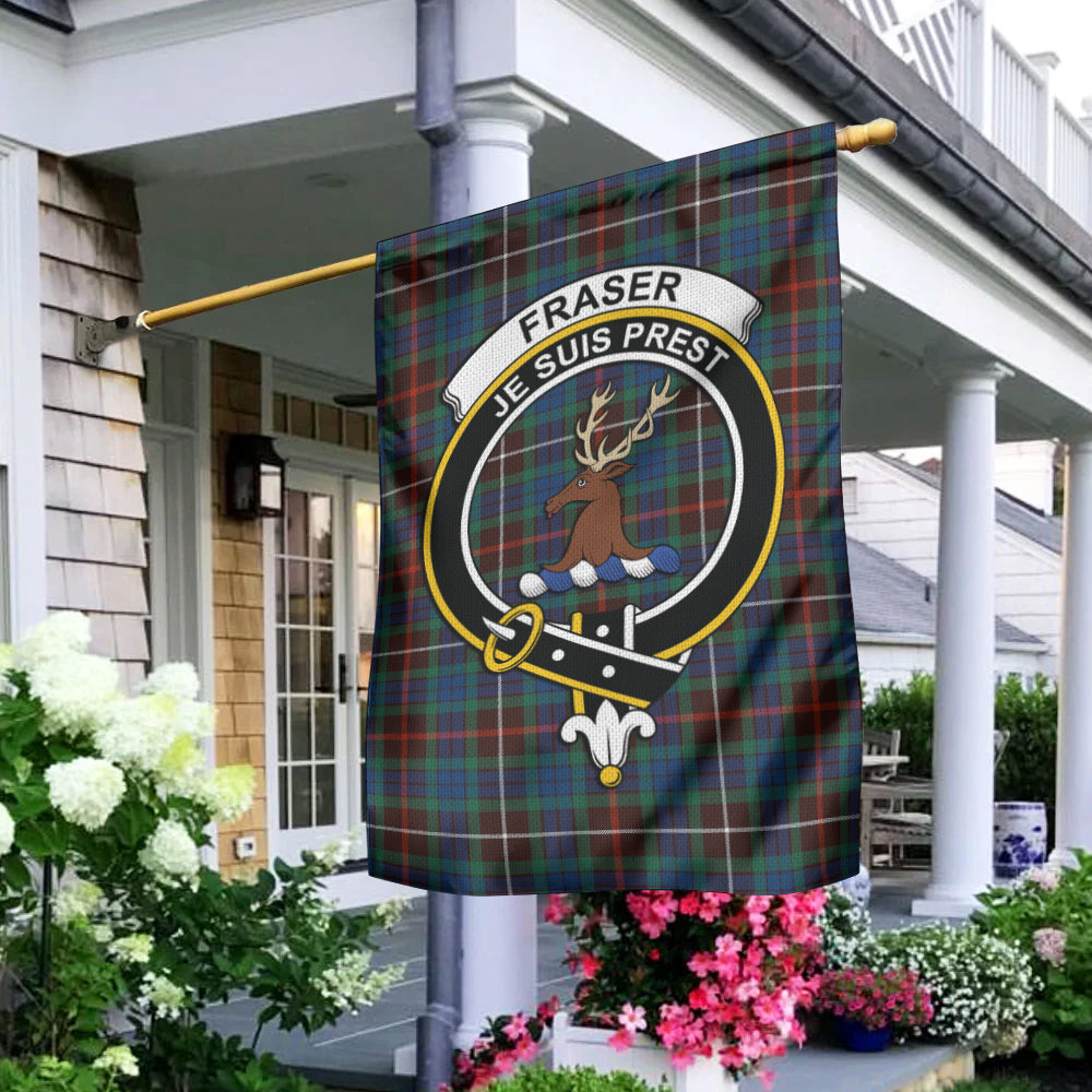 Fraser Hunting Ancient Tartan Flag with Family Crest - Tartan Vibes Clothing