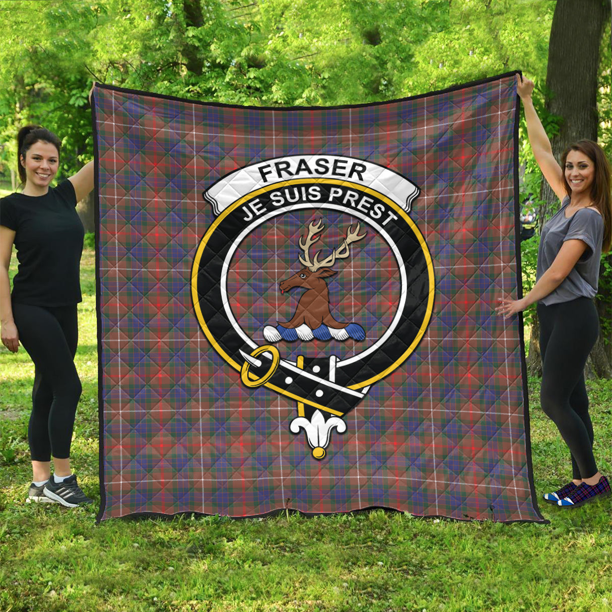 fraser-hunting-modern-tartan-quilt-with-family-crest