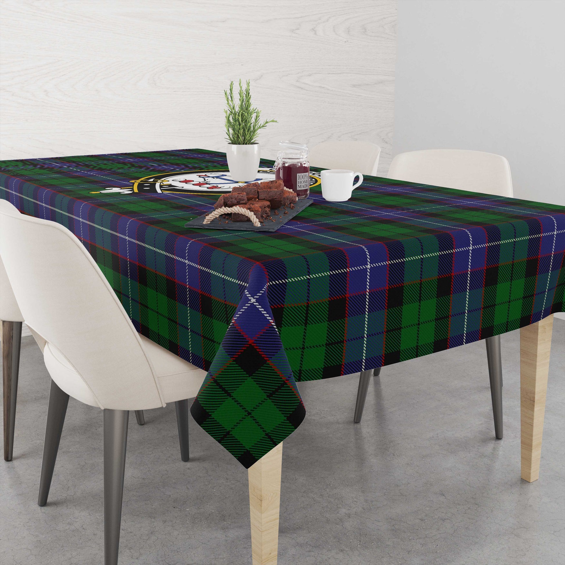 galloway-red-tatan-tablecloth-with-family-crest