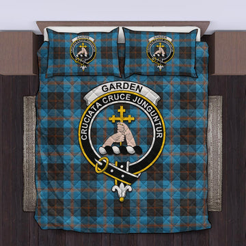 Garden Tartan Quilt Bed Set with Family Crest