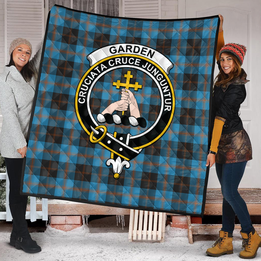 garden-tartan-quilt-with-family-crest