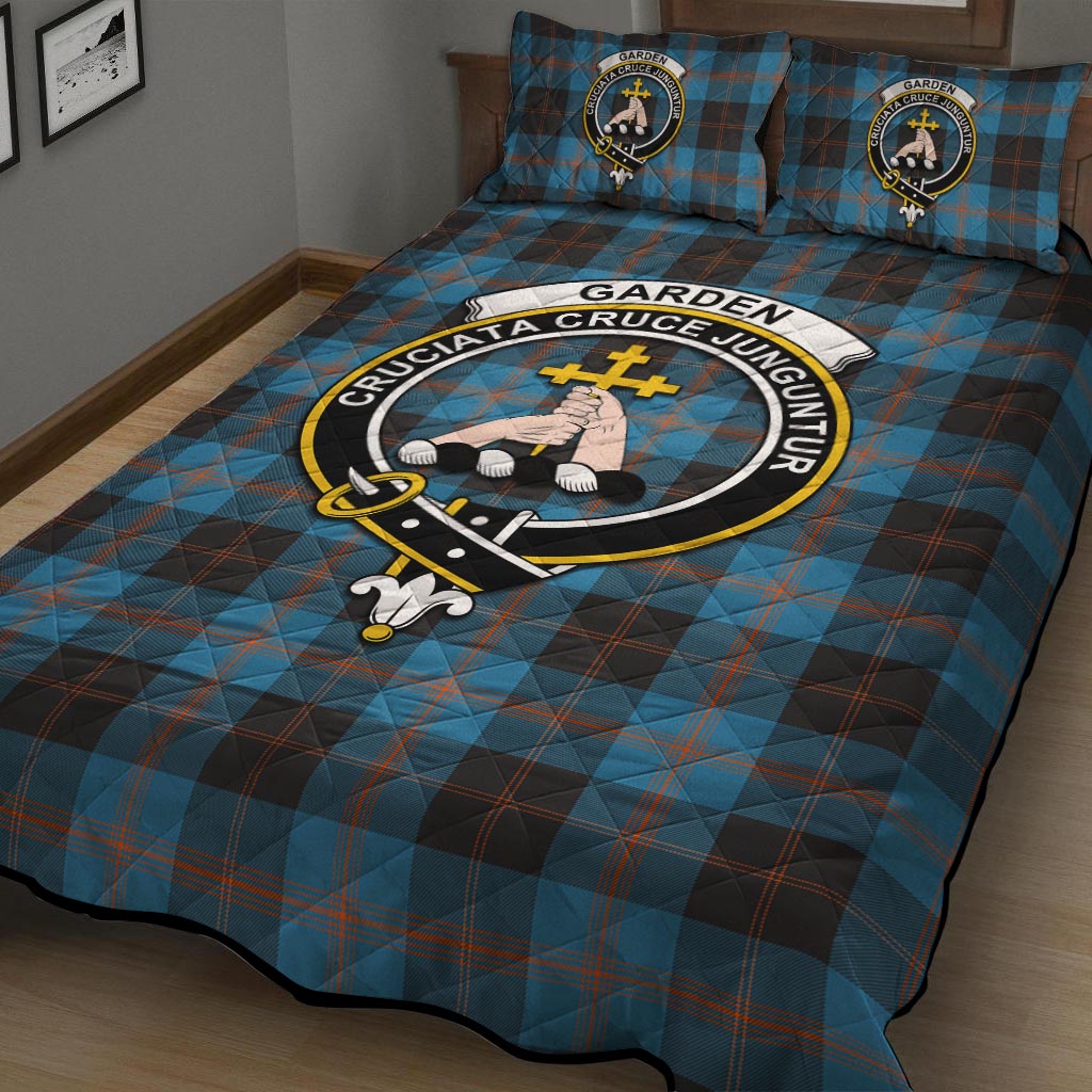 Garden Tartan Quilt Bed Set with Family Crest - Tartanvibesclothing