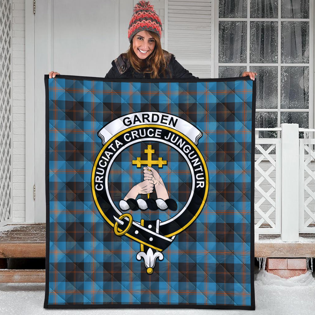 garden-tartan-quilt-with-family-crest