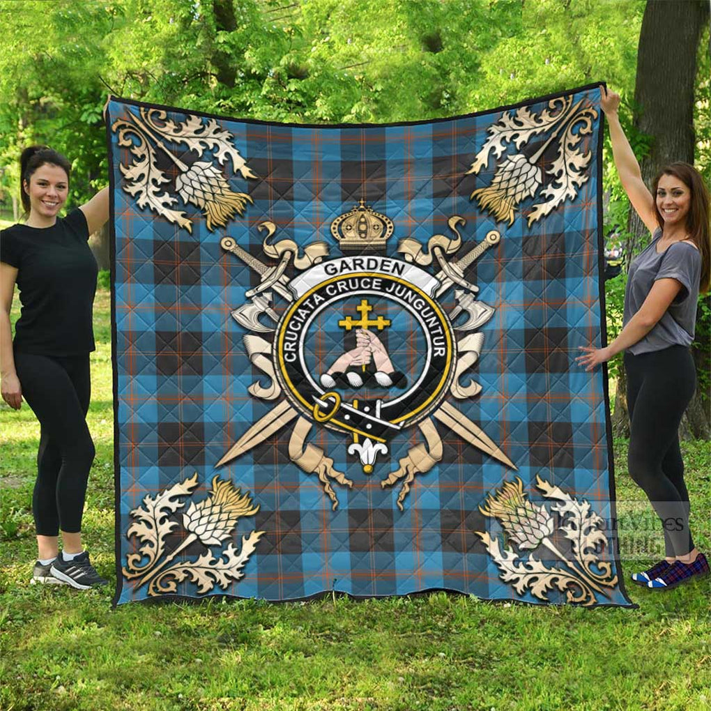 Tartan Vibes Clothing Garden (Gardyne) Tartan Quilt with Family Crest and Scottish Golden Courage Shield