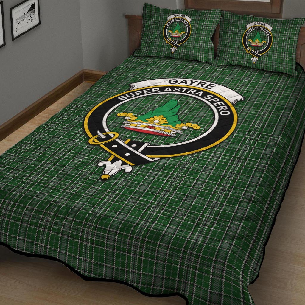 Gayre Dress Tartan Quilt Bed Set with Family Crest - Tartan Vibes Clothing