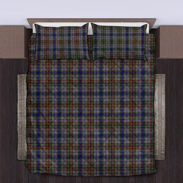 Gayre Hunting Tartan Quilt Bed Set