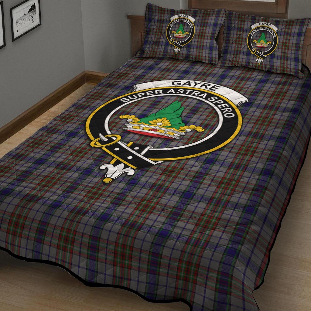 Gayre Hunting Tartan Quilt Bed Set with Family Crest - Tartan Vibes Clothing