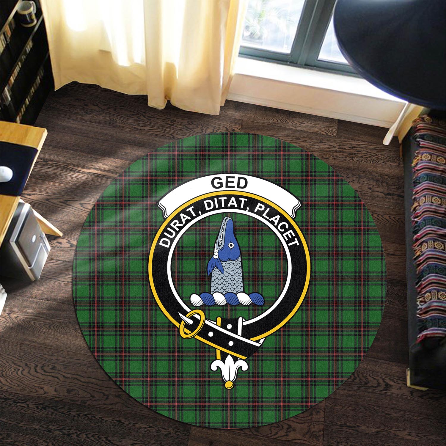 ged-tartan-round-rug-with-family-crest