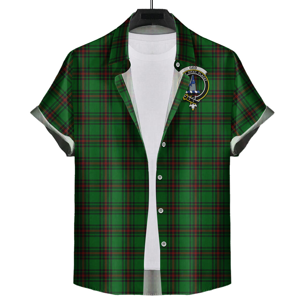 ged-tartan-short-sleeve-button-down-shirt-with-family-crest