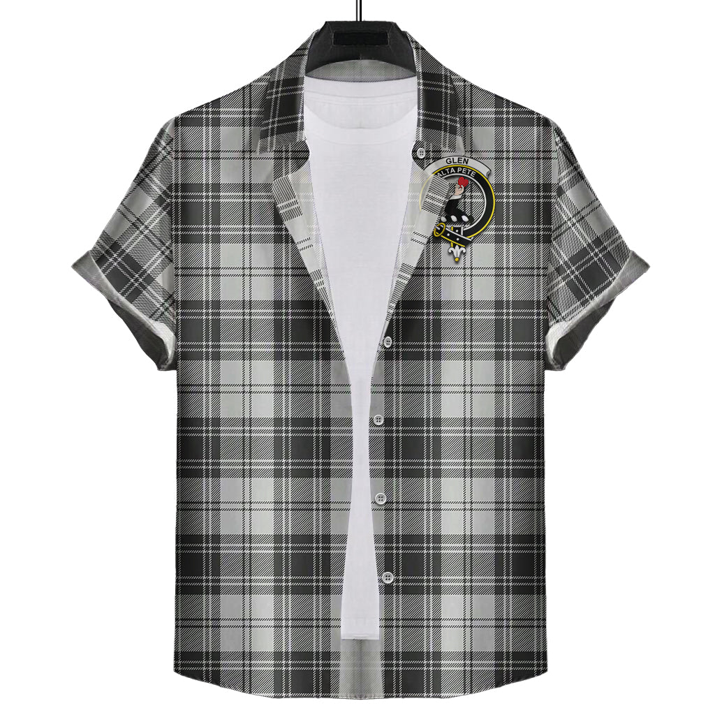 glen-tartan-short-sleeve-button-down-shirt-with-family-crest