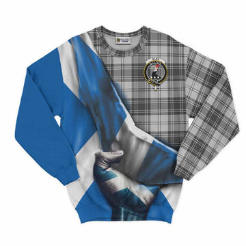 Glen Tartan Sweatshirt with Family Crest Scotland Patriotic Style