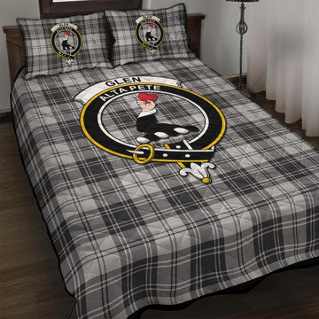 Glen Tartan Quilt Bed Set with Family Crest