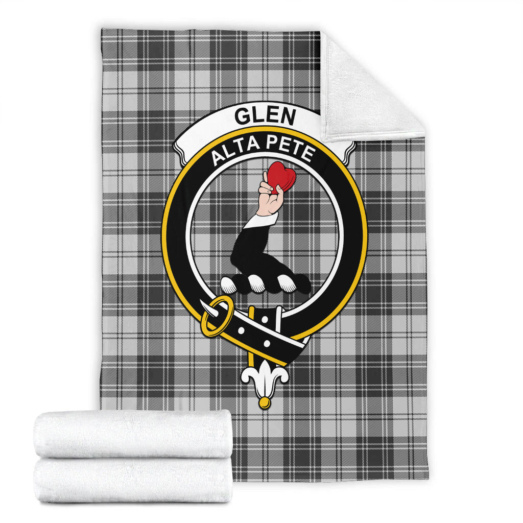 glen-tartab-blanket-with-family-crest