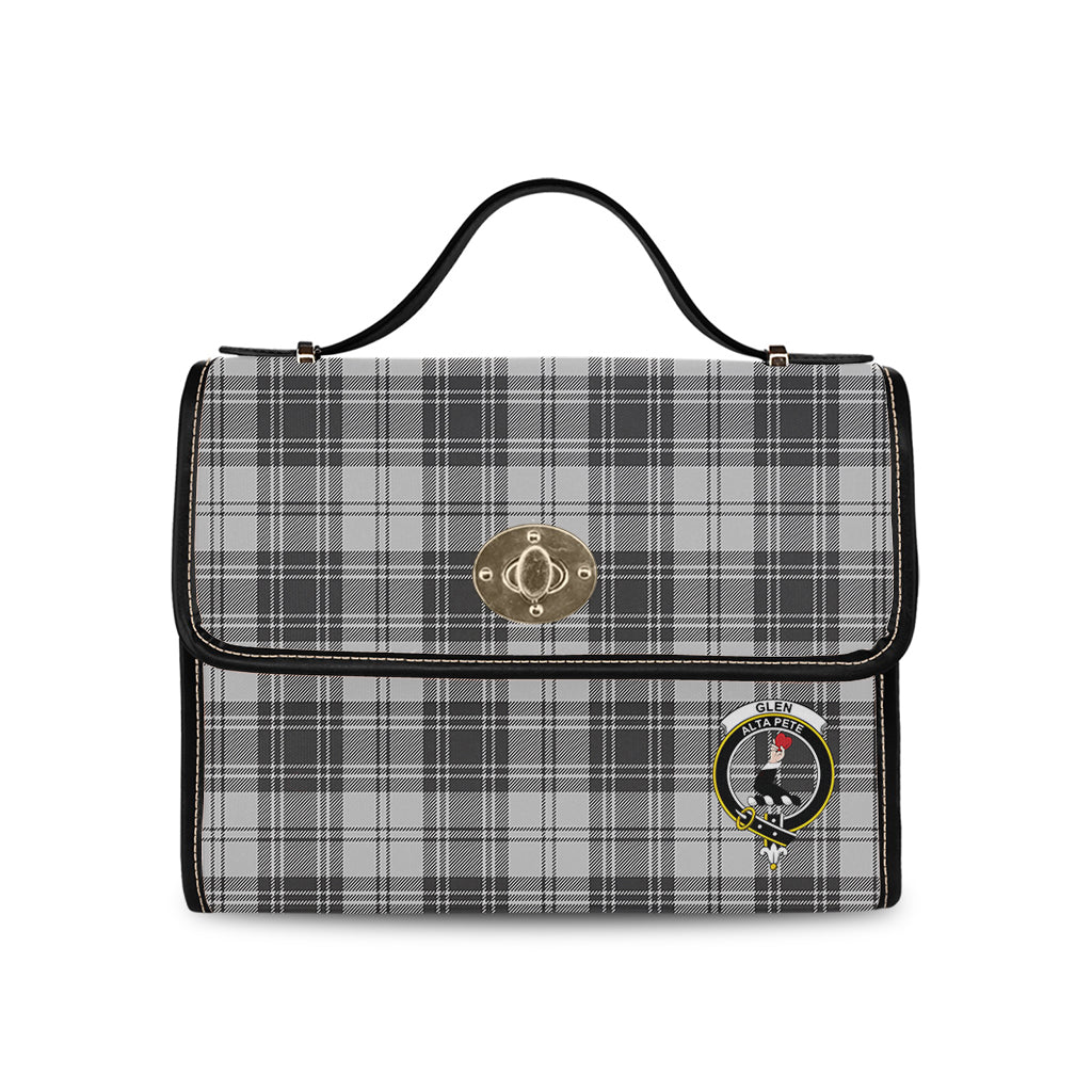 glen-tartan-leather-strap-waterproof-canvas-bag-with-family-crest