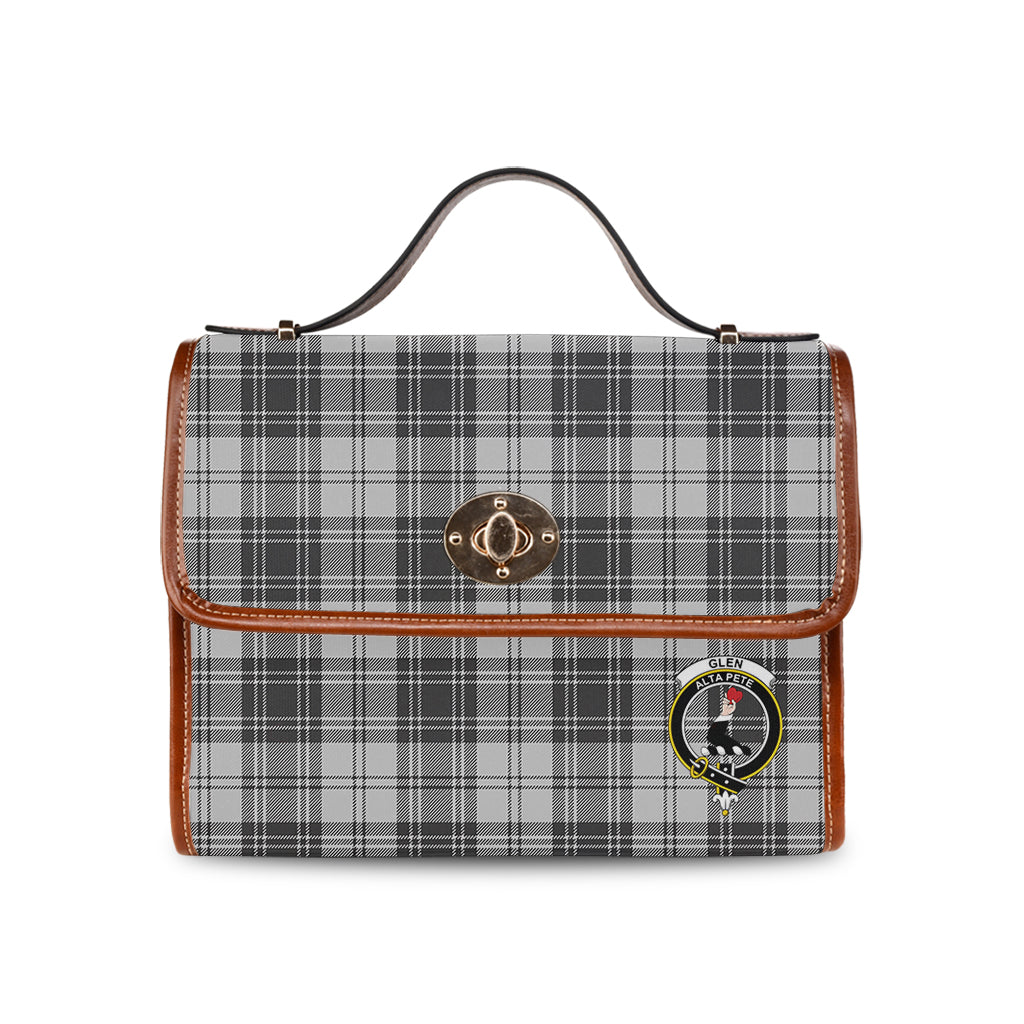 glen-tartan-leather-strap-waterproof-canvas-bag-with-family-crest