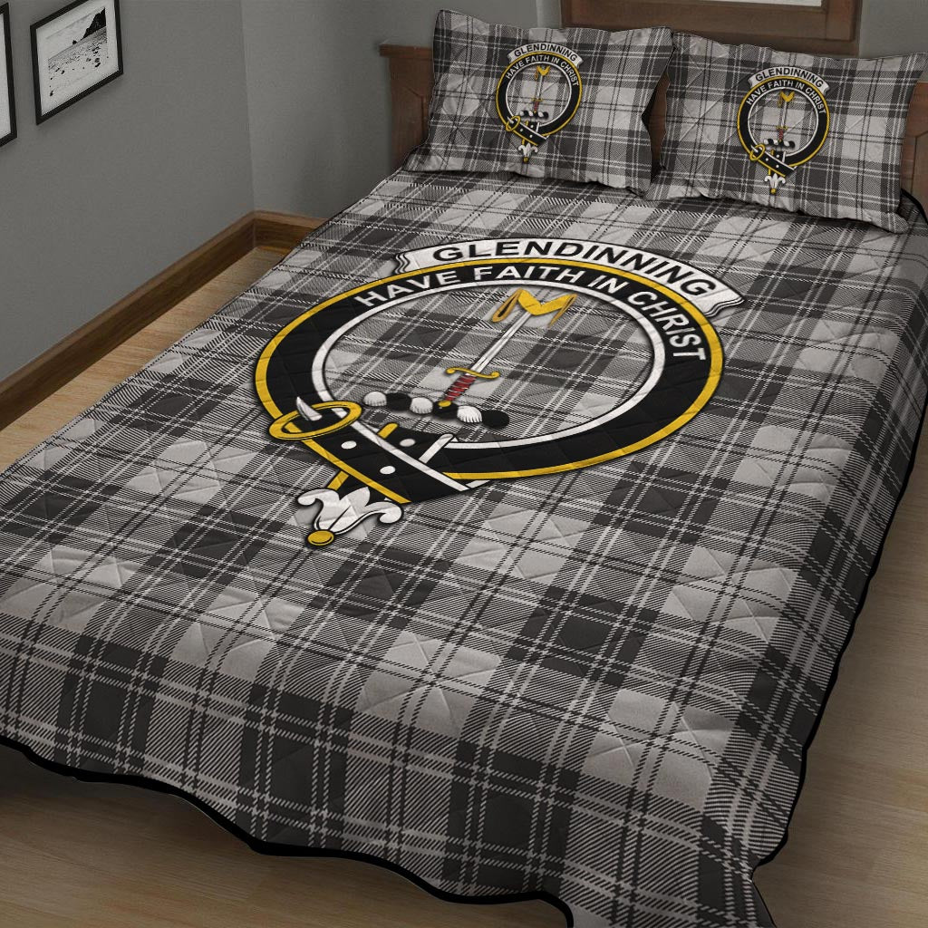 Glendinning Tartan Quilt Bed Set with Family Crest - Tartanvibesclothing